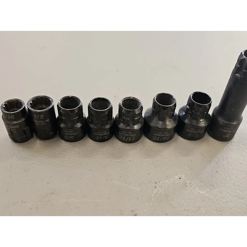 Duralast spline rachet 41-100 plus 15 Sockets Standard & Metric